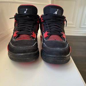 Jordon 4 Red Thunder Used-fair 6.6 GS (Grade School Size